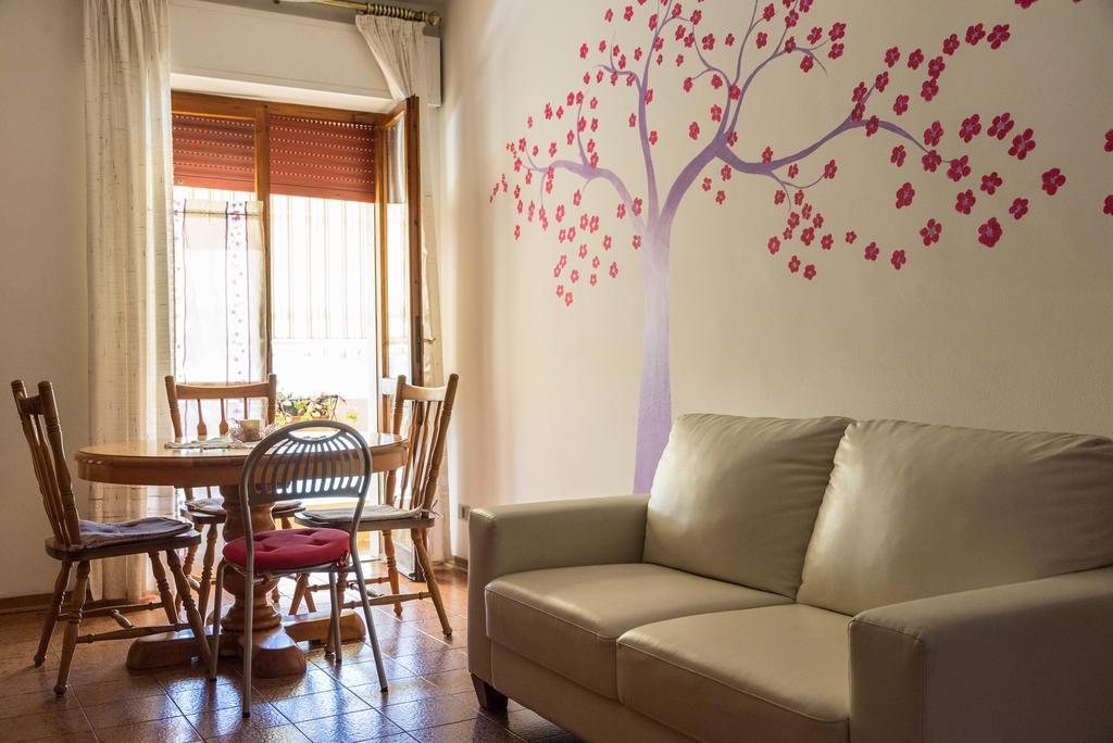 Sa Mama E Su Sole Appartement Alghero Buitenkant foto