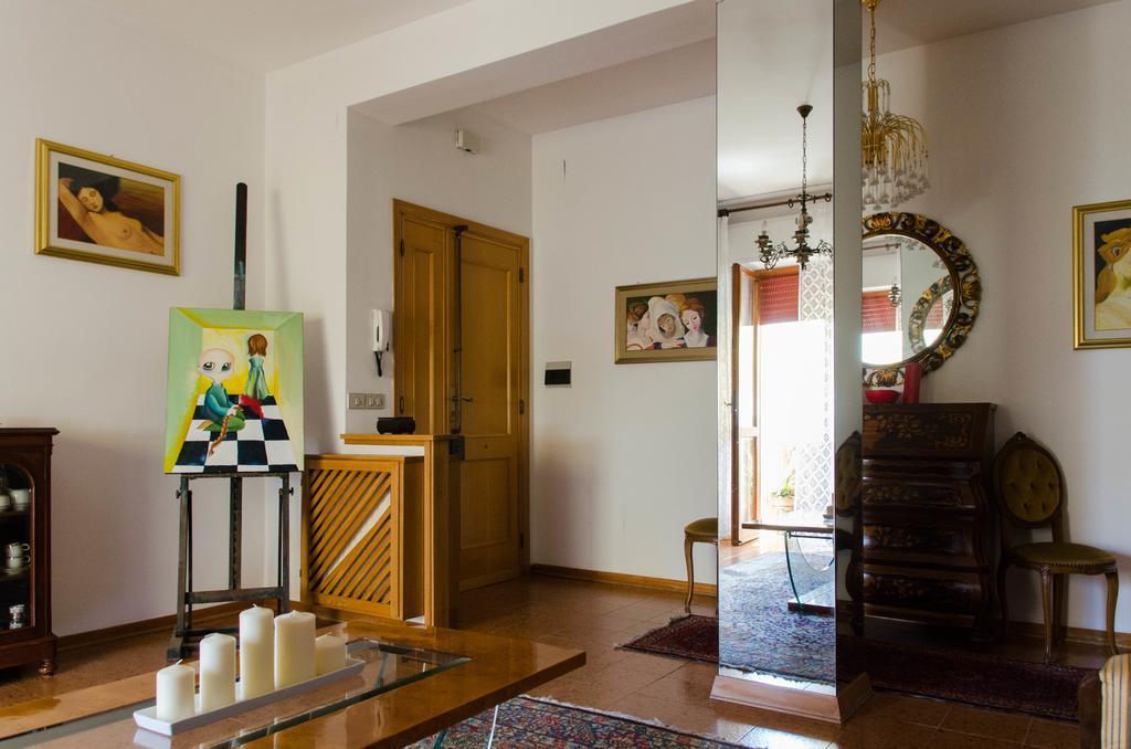 Sa Mama E Su Sole Appartement Alghero Buitenkant foto
