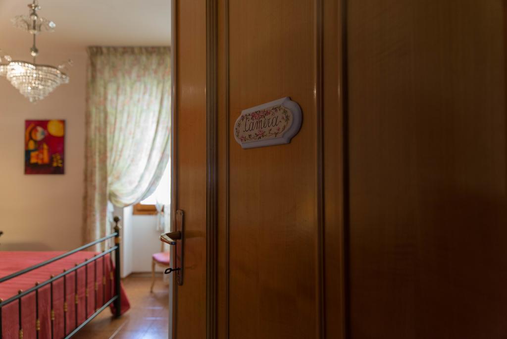 Sa Mama E Su Sole Appartement Alghero Buitenkant foto